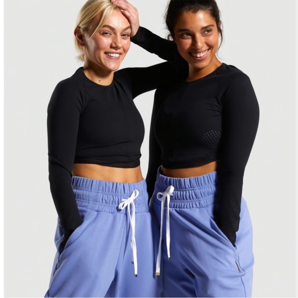 WHITNEY SIMMONS X GYMSHARK Crop Top‎ Long Sleeve Size Small NWT